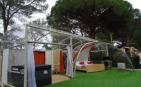 Les Chambres D'Hotes Au Bois Fleuri
